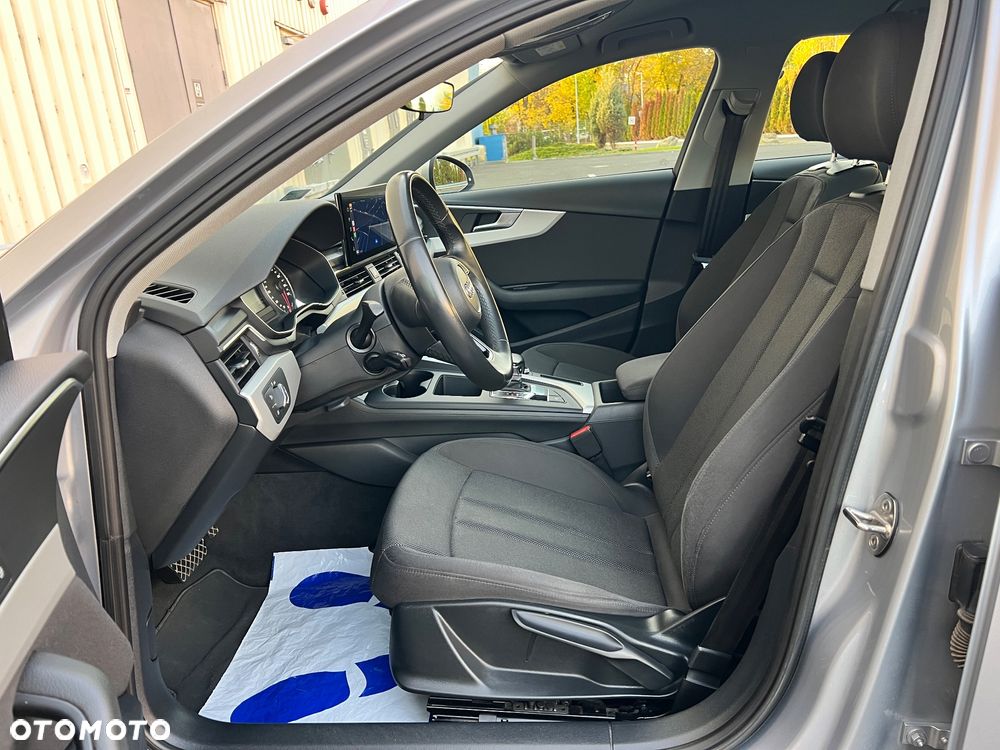 Audi A4 Limousine 35 TFSI S tronic - 14