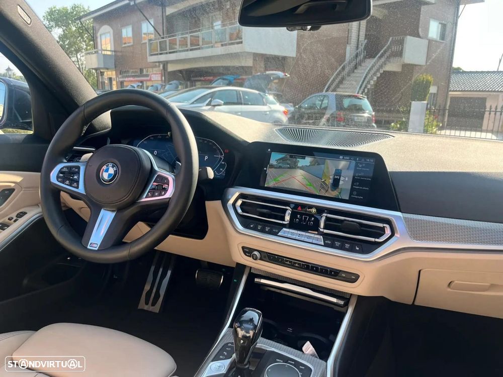 BMW 330 e Pack Desportivo M Auto - 22