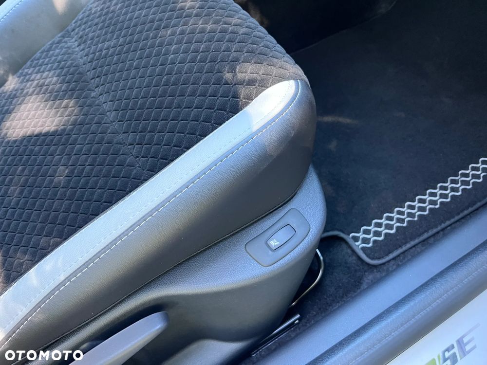 Renault Clio (Energy) TCe 90 Bose Edition - 16