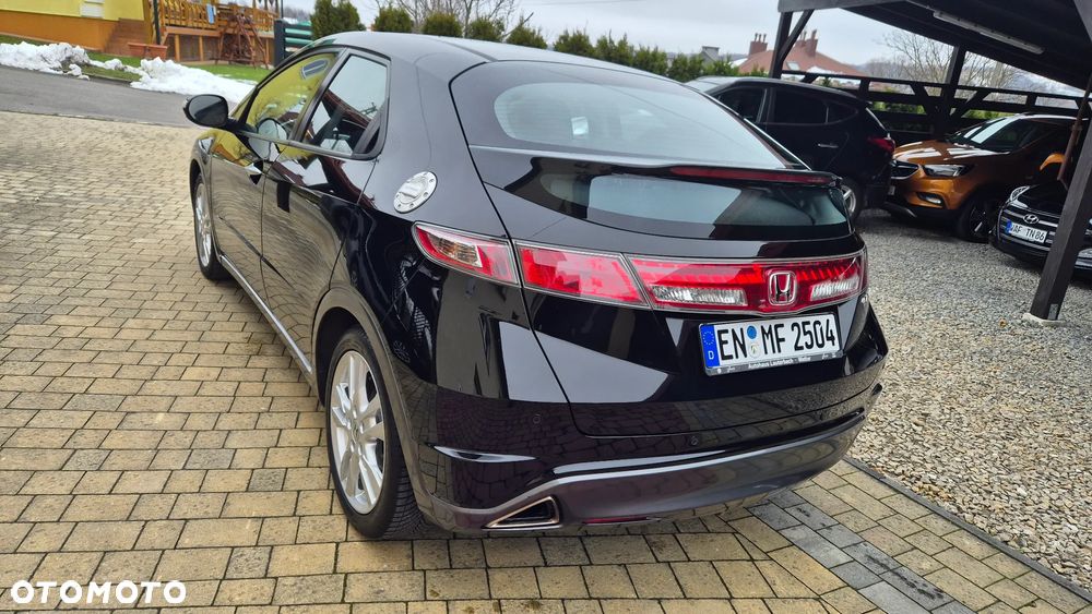 Honda Civic 1.8i-VTEC Sport - 12