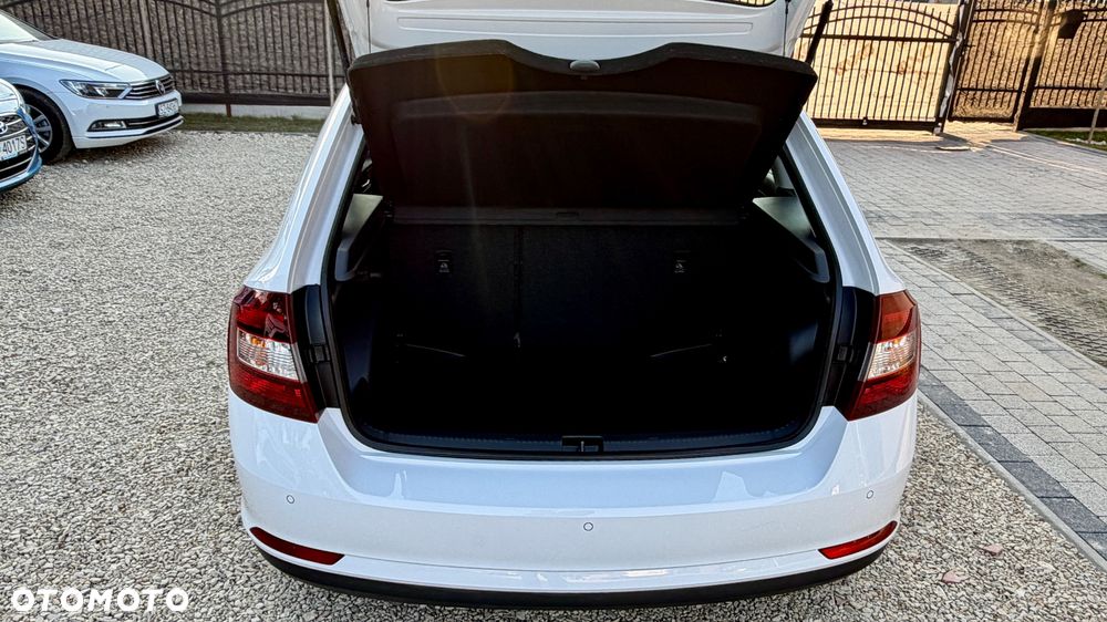 Skoda RAPID Spb 1.0 TSI Ambition - 20