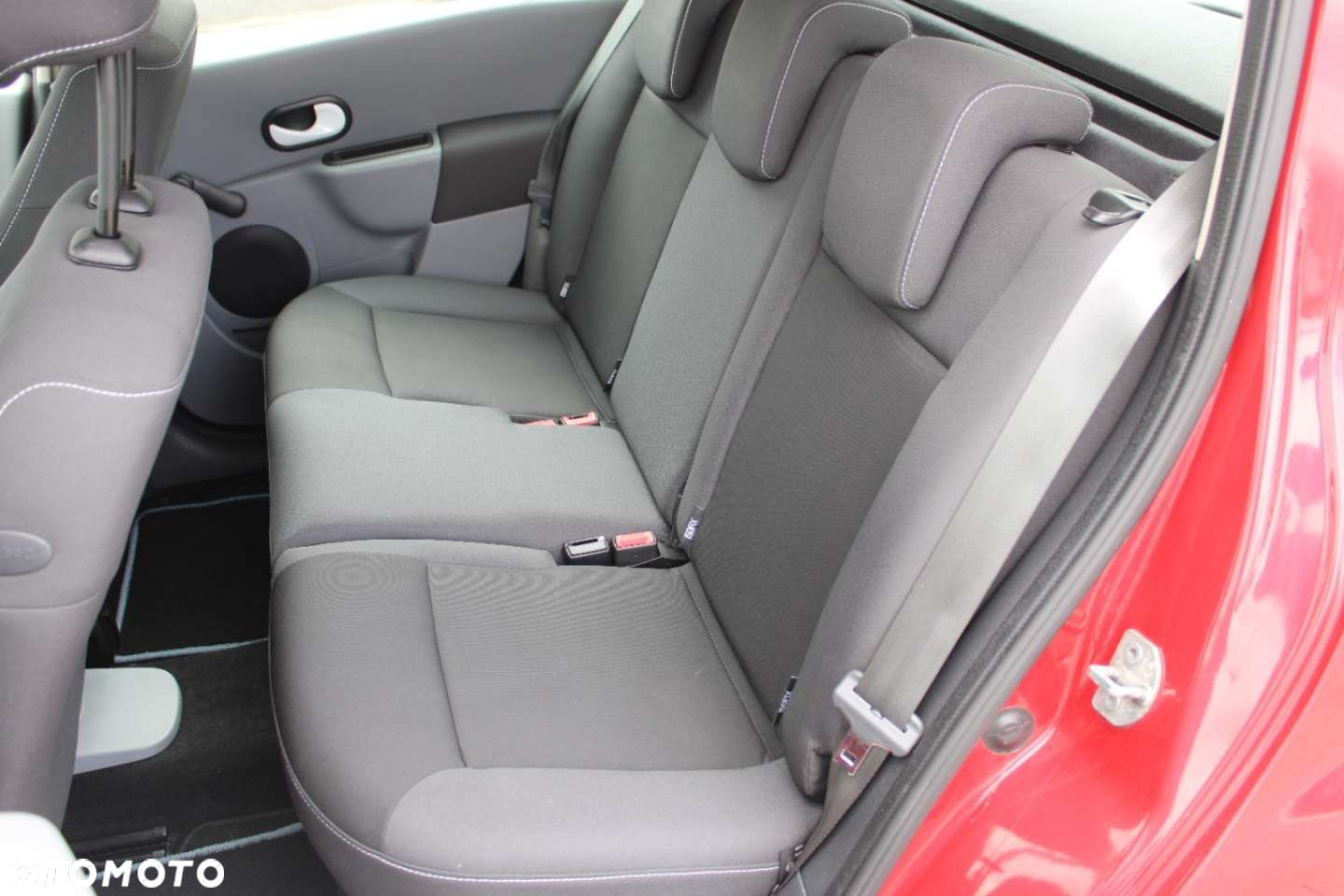 Renault Modus - 21