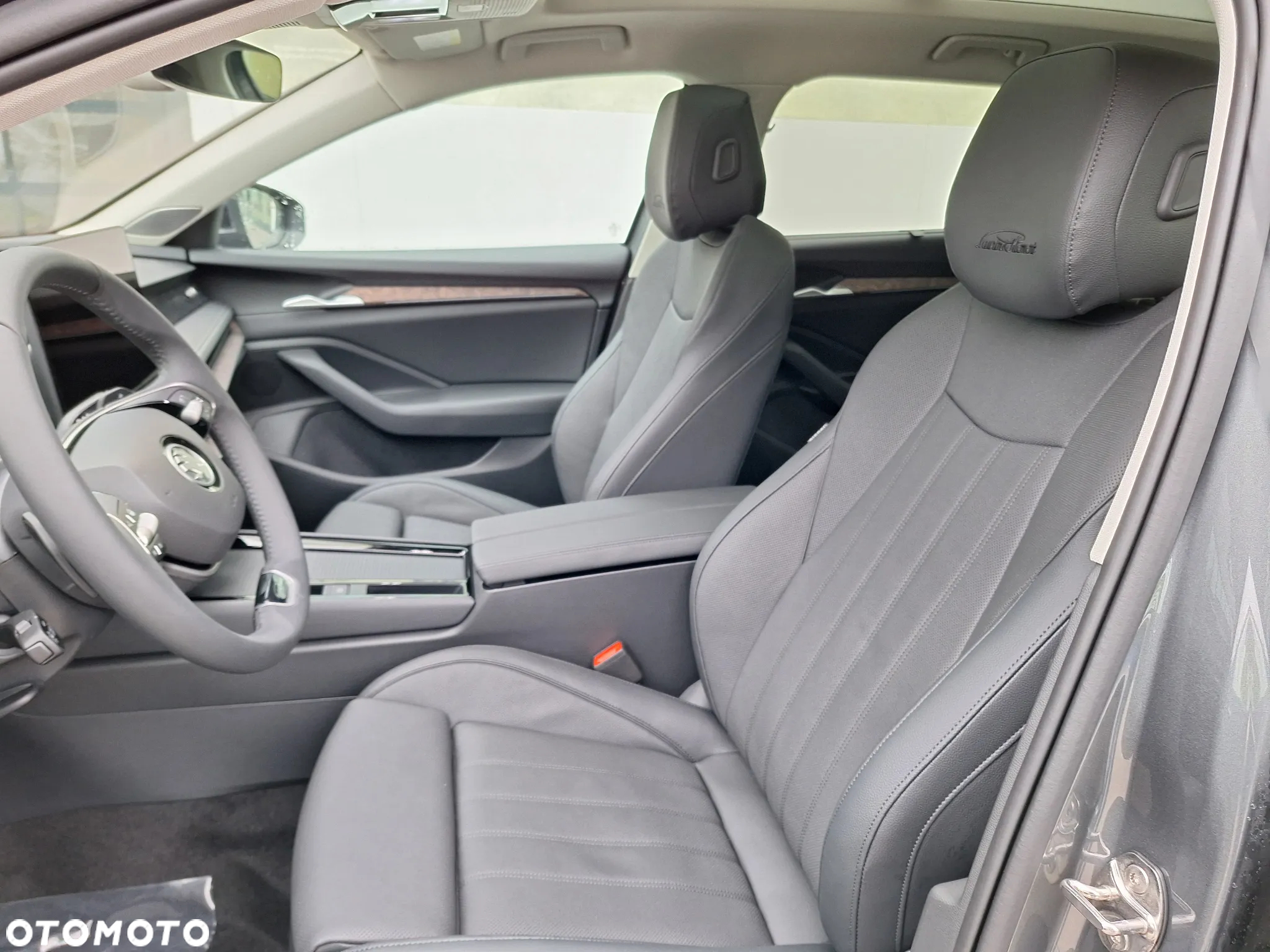 Skoda Superb 2.0 TSI 4x4 L&K DSG - 10