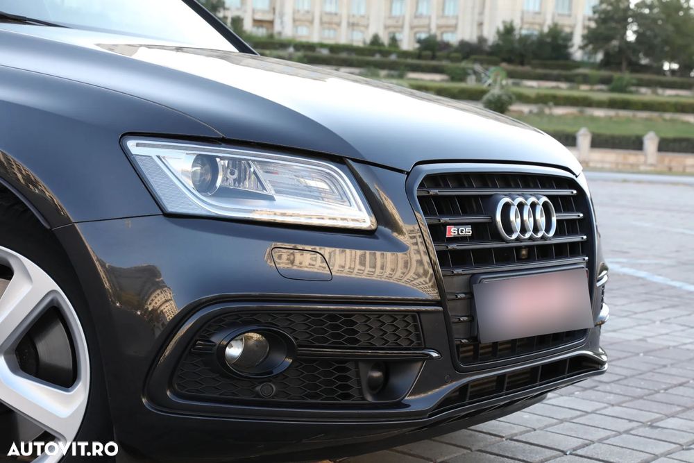Audi SQ5 - 6