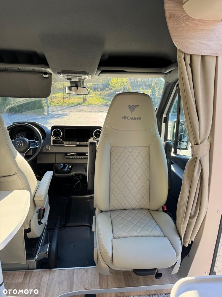 Mercedes-Benz Sprinter 319 Kamper - 5