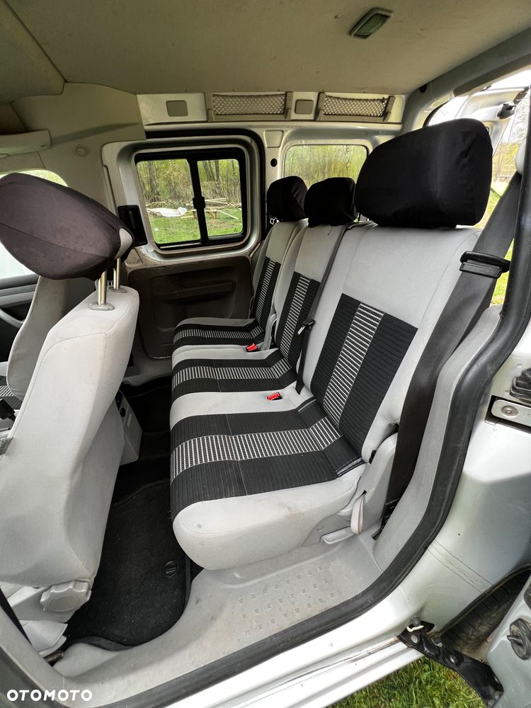 Volkswagen Caddy 1.9 DPF Life (5-Si.) - 7