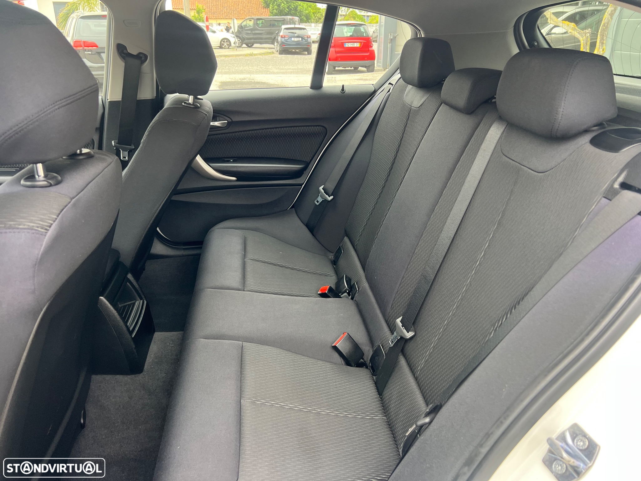 BMW 116 d EDynamics Line Urban - 16