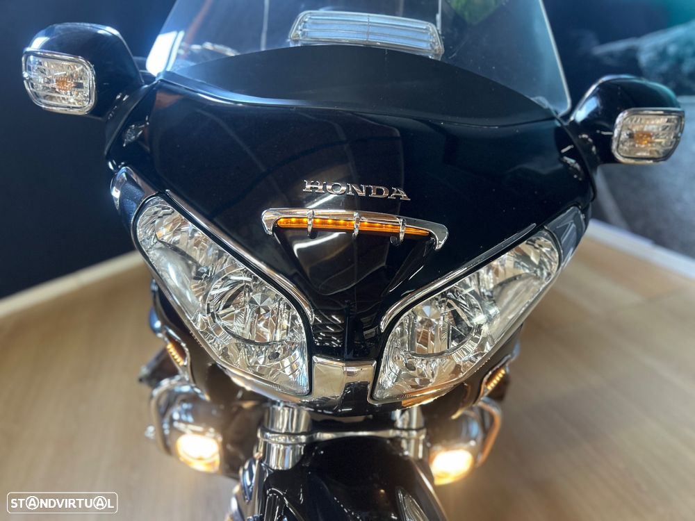 Honda Goldwing - 17