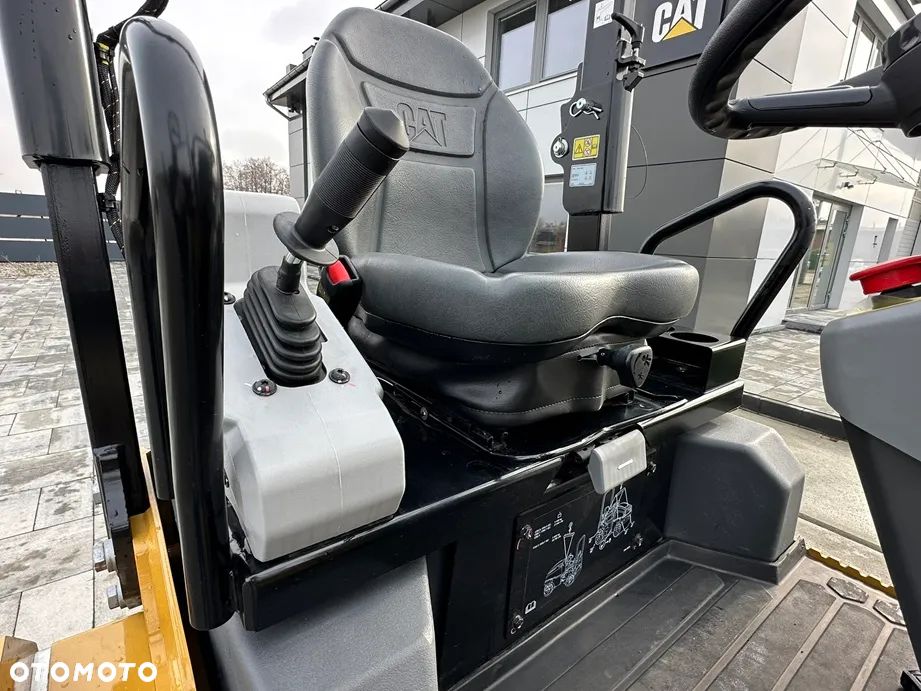 Caterpillar CB 2.7 GC - 22