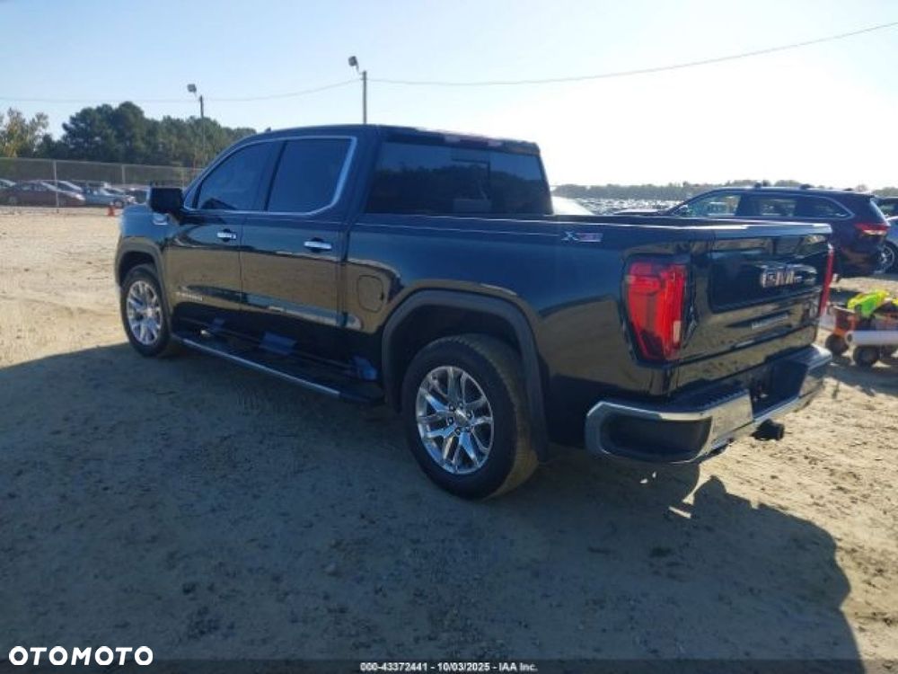 GMC Sierra - 5