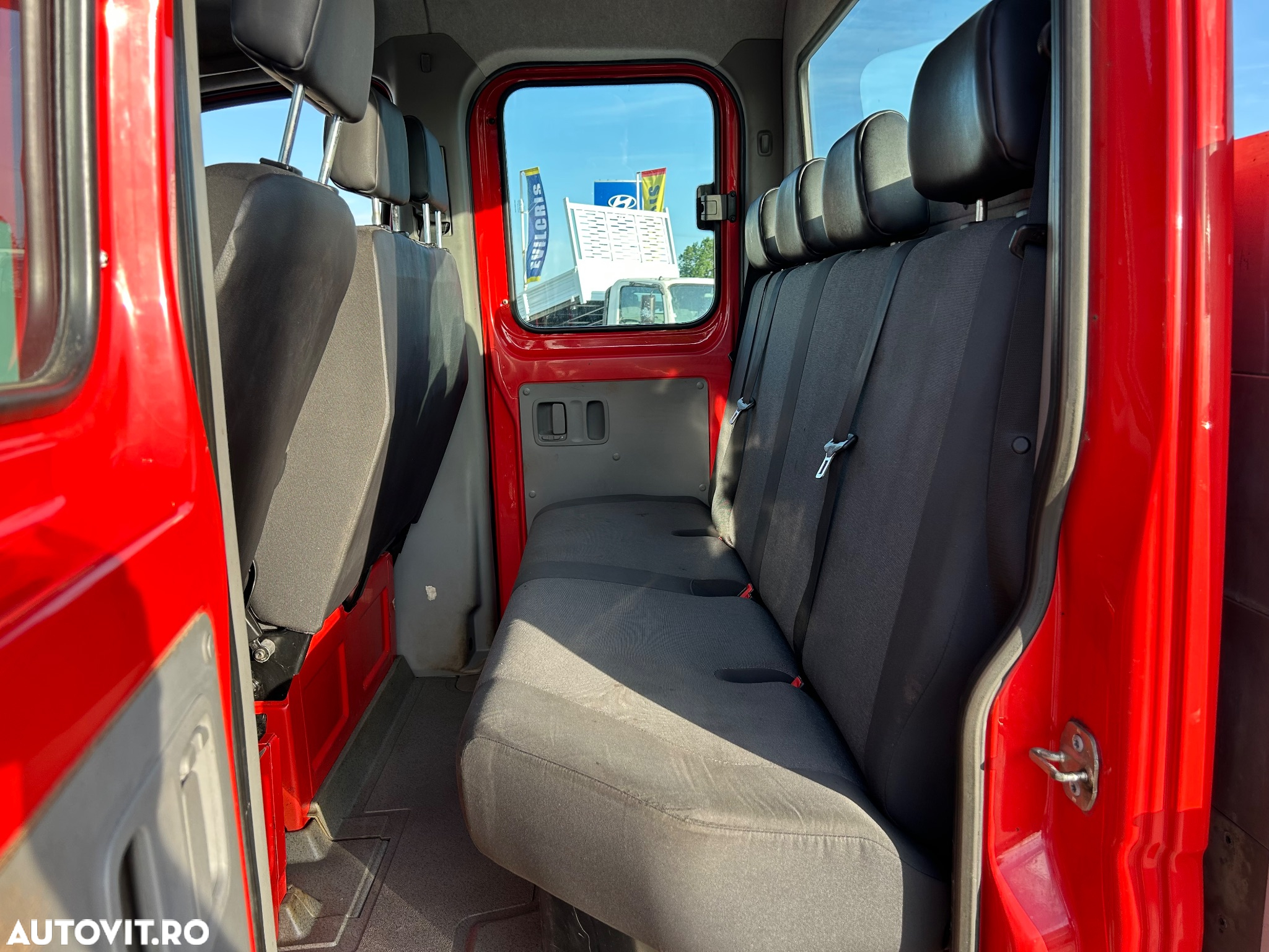 Volkswagen Crafter DOKA 7 LOCURI - 15