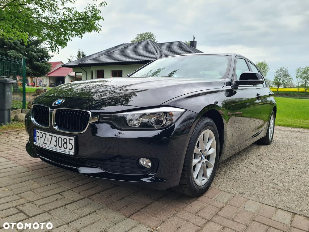 BMW Seria 3 - 16