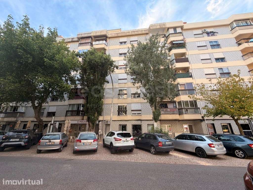 Apartamento T3 no Bairro do Liceu - Conforto, Espaço e Excelente Lo... - Grande imagem: 4/16
