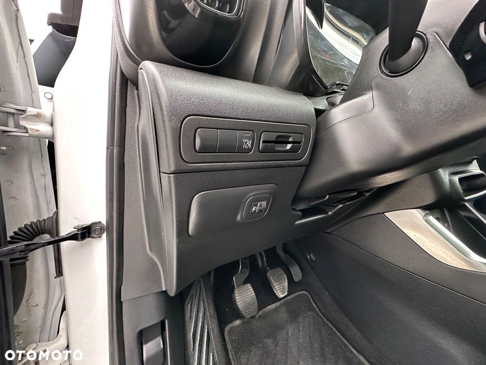 Citroën C3 Aircross BlueHDI 110 Stop & Start FEEL - 22