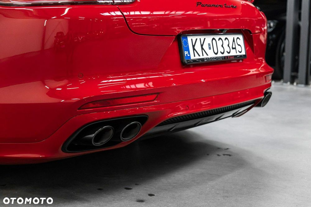 Porsche Panamera Turbo - 19