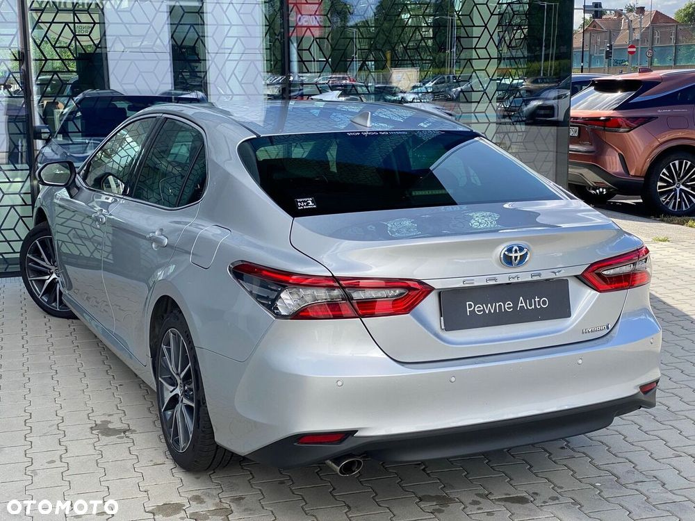 Toyota Camry 2.5 Hybrid Executive CVT - 11