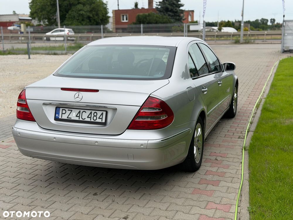 Mercedes-Benz Klasa E - 5