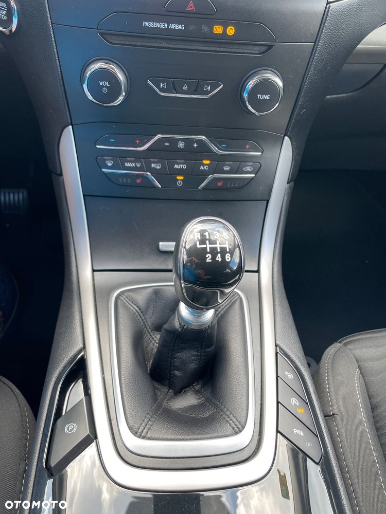 Ford S-Max 1.5 EcoBoost Trend - 33
