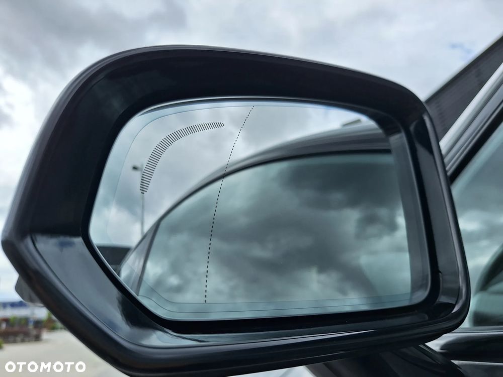 Volvo V90 T4 R-Design - 16