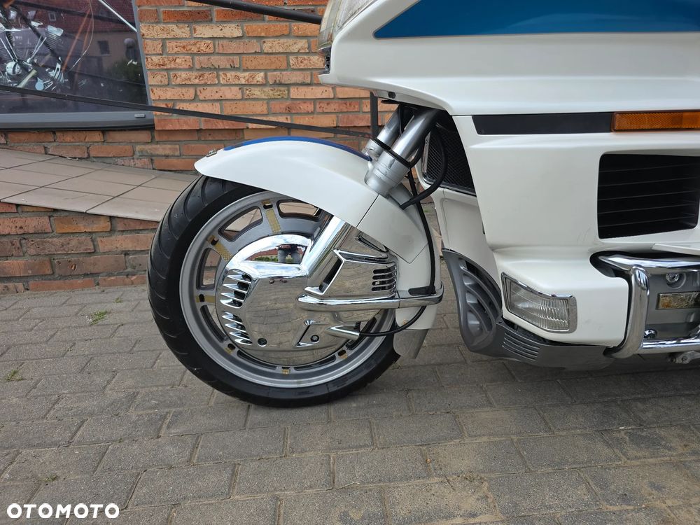 Honda GL - 7