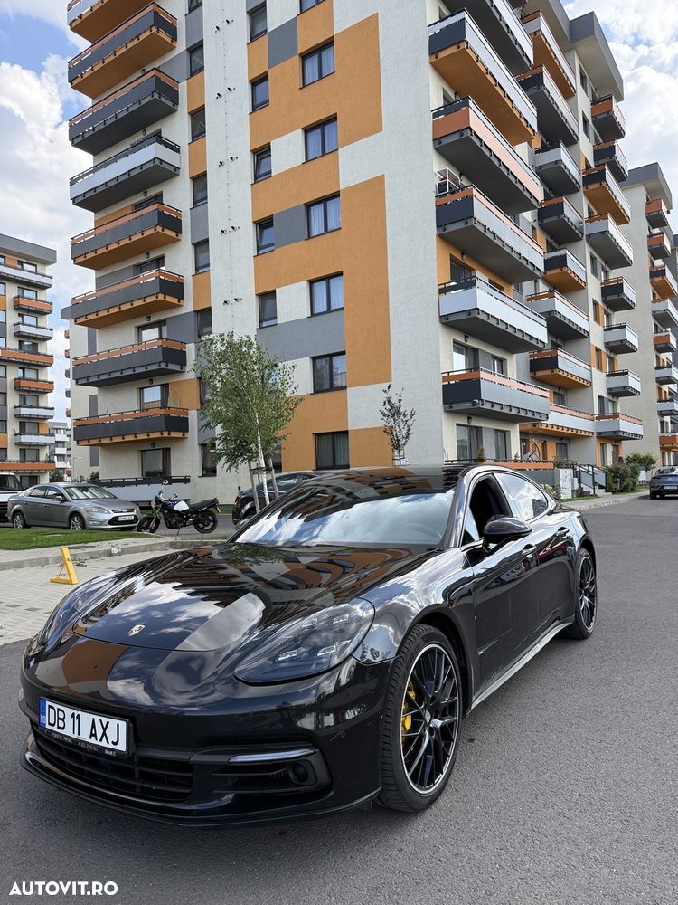 Porsche Panamera - 9