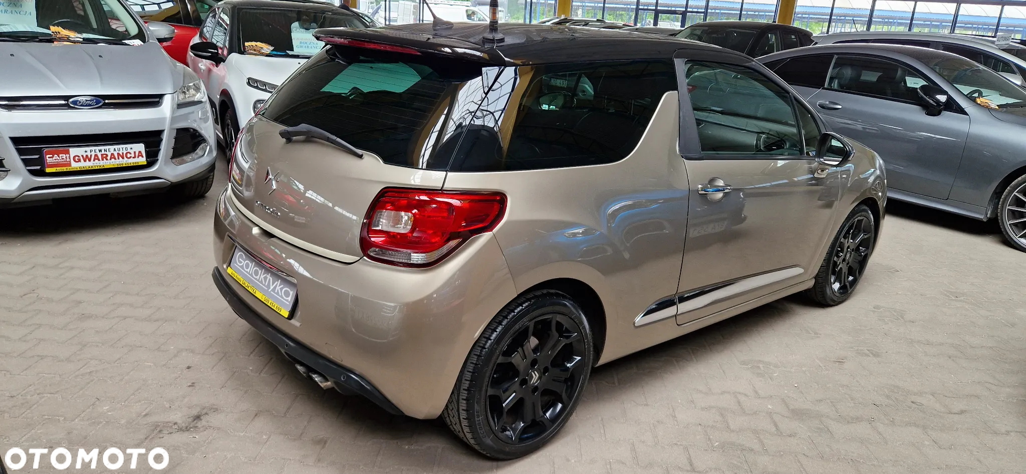 Citroën DS3 e-HDi 110 FAP Ultra-Prestige - 8