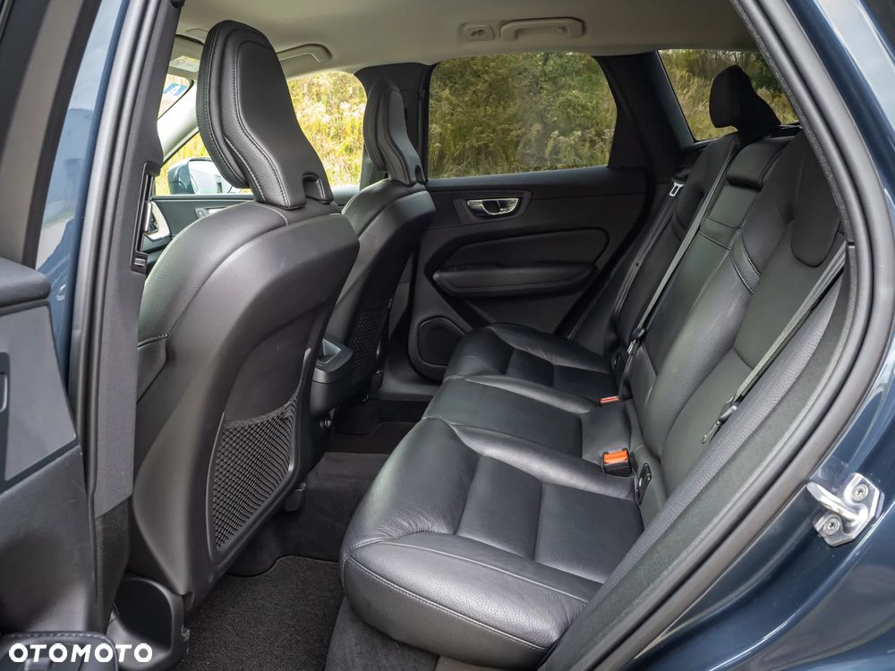 Volvo XC 60 D5 SCR AWD Inscription - 39