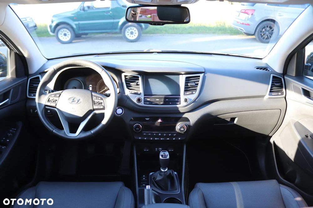 Hyundai Tucson 1.6 GDi 2WD Premium - 21
