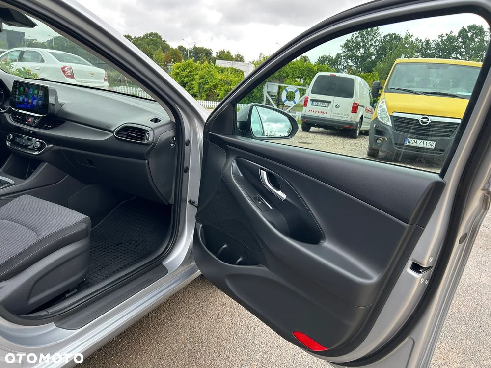 Hyundai i30 1.5 DPI Modern - 22