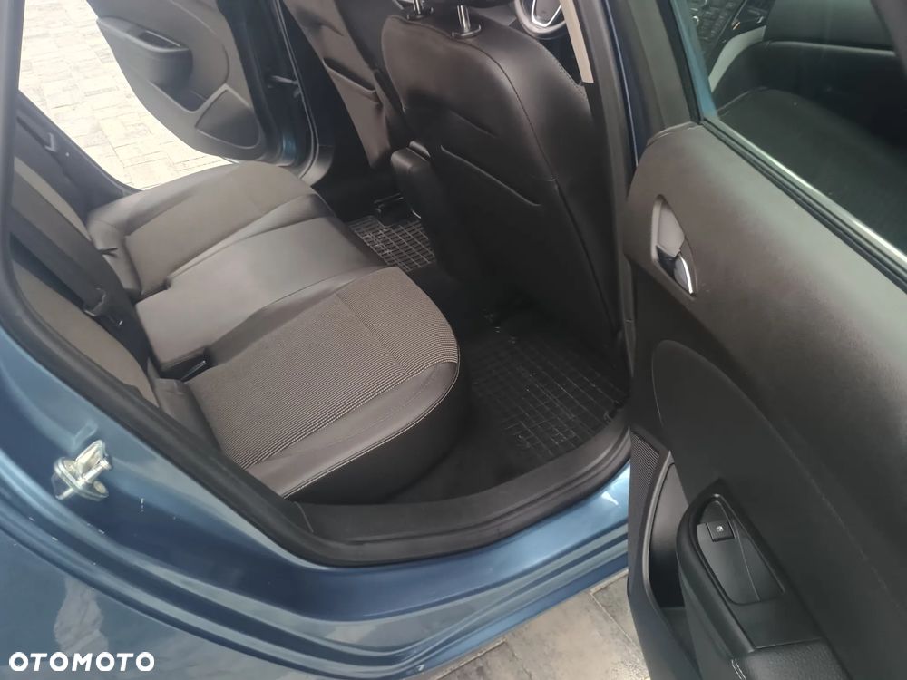 Opel Astra - 8
