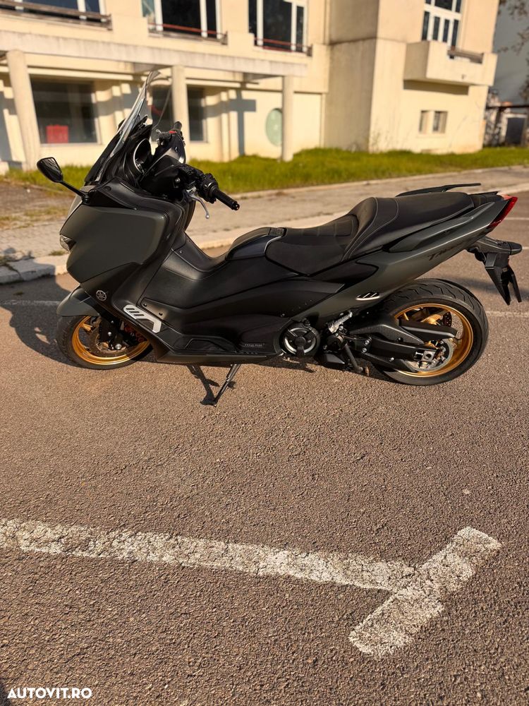 Yamaha TMAX 560 - 5
