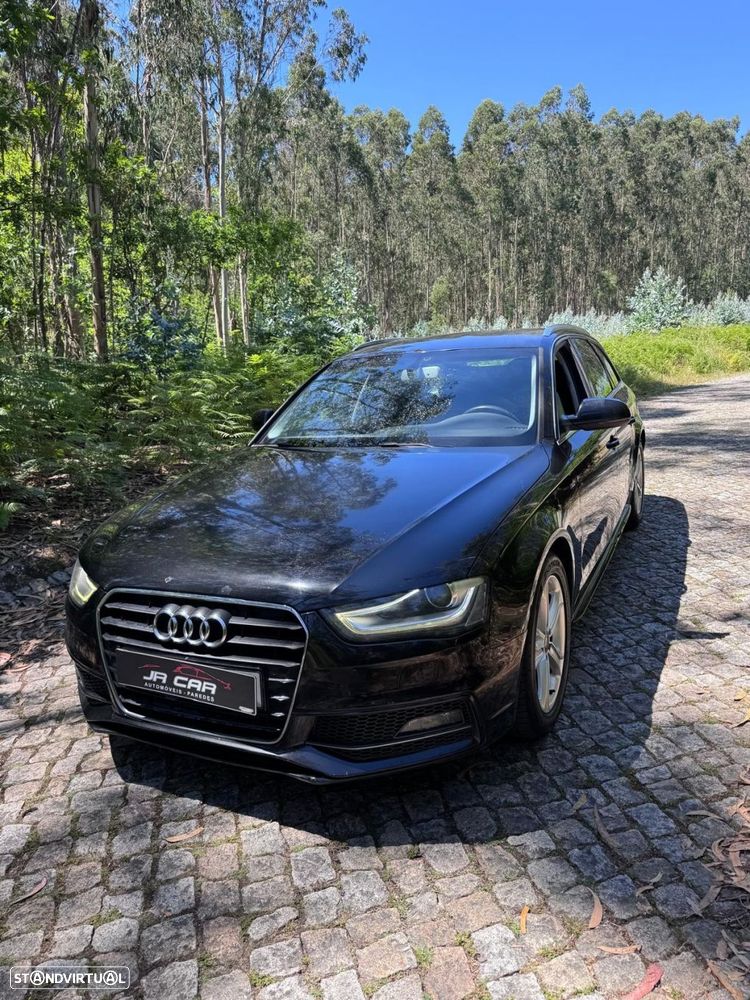 Audi A4 Avant 2.0 TDI Business Line Sport - 3