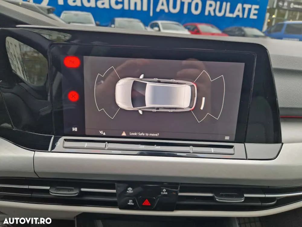 Volkswagen Golf 1.5 TSI ACT Life - 17