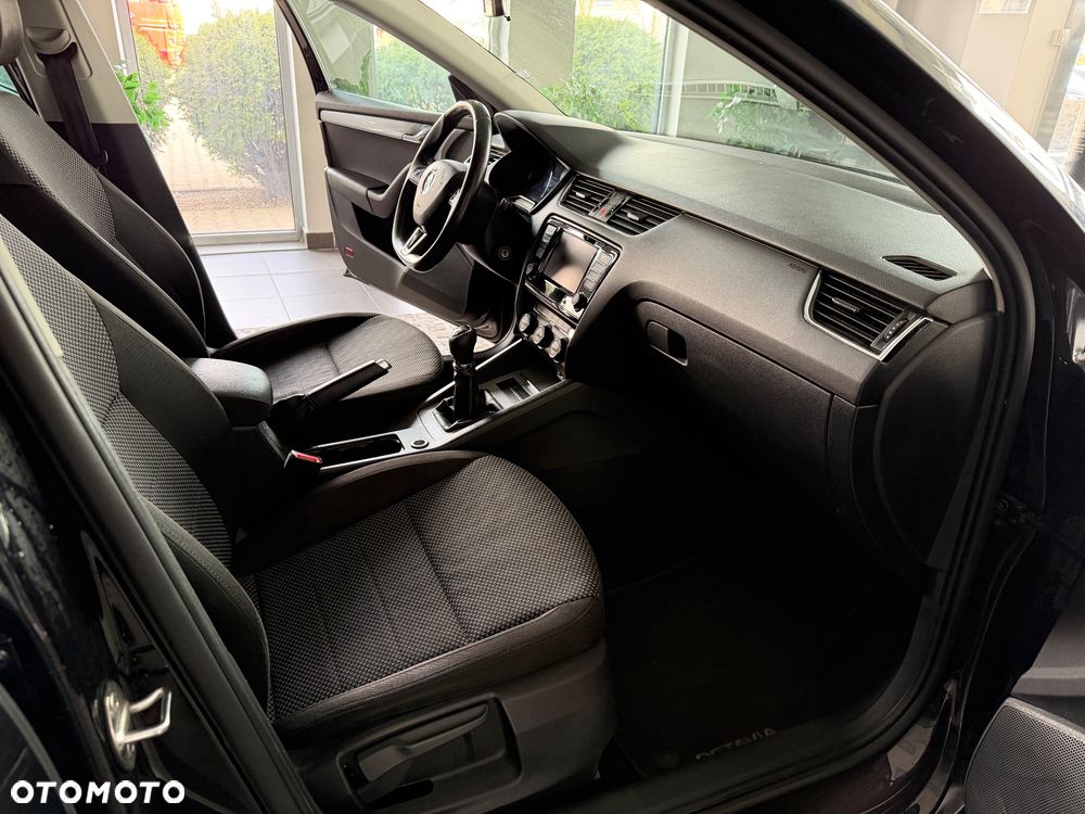 Skoda Octavia 2.0 TDI Ambition - 11