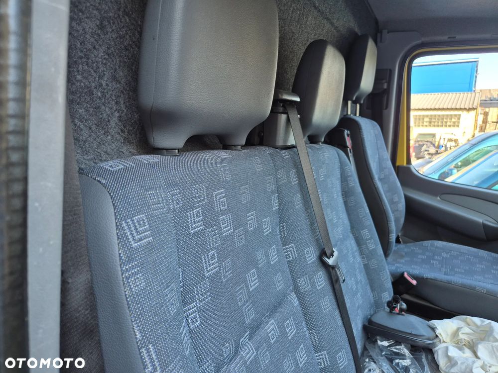 Mercedes-Benz sprinter - 19