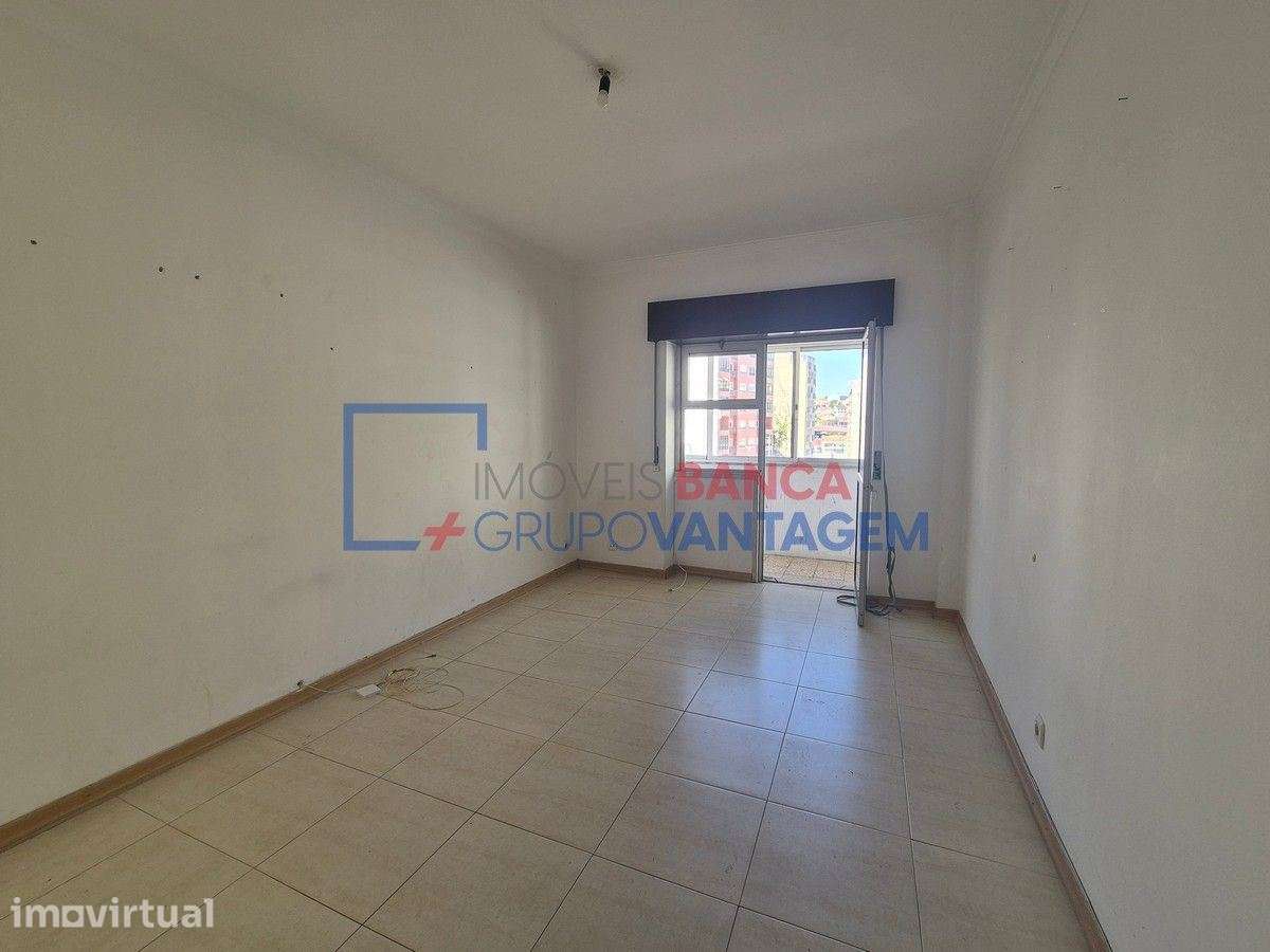 Apartamento T2 Agualva - Grande imagem: 2/29