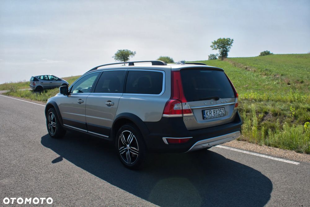 Volvo XC 70 3.2 AWD Summum - 4