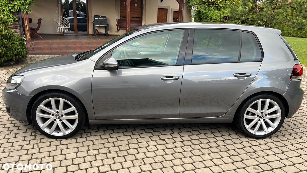 Volkswagen Golf - 2
