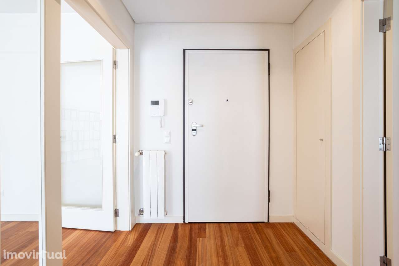 APARTAMENTO T1- ARRENDAMENTO - Grande imagem: 5/13