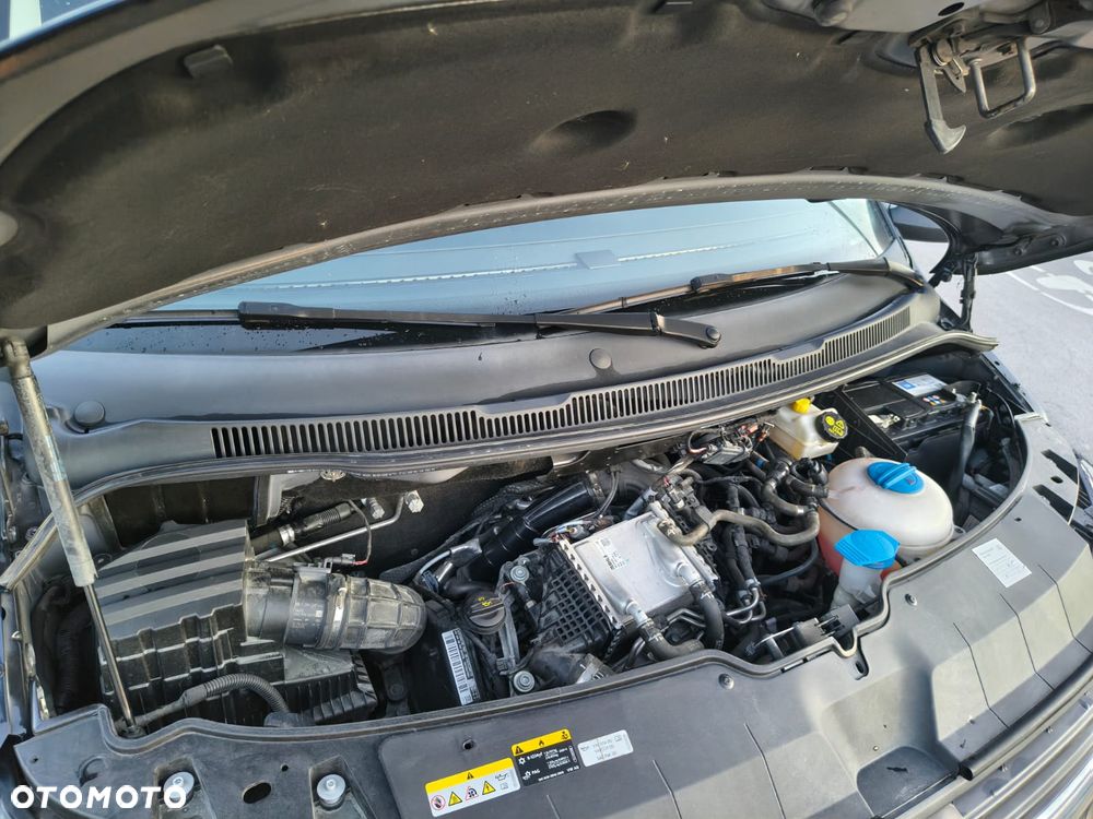Volkswagen Transporter - 23