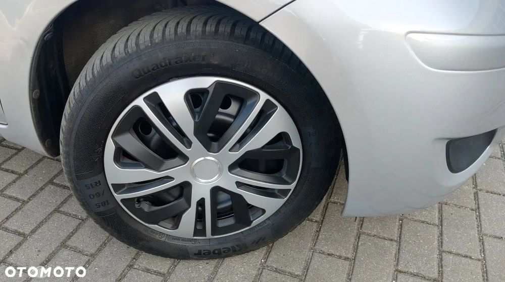 Daihatsu Charade Standard - 8