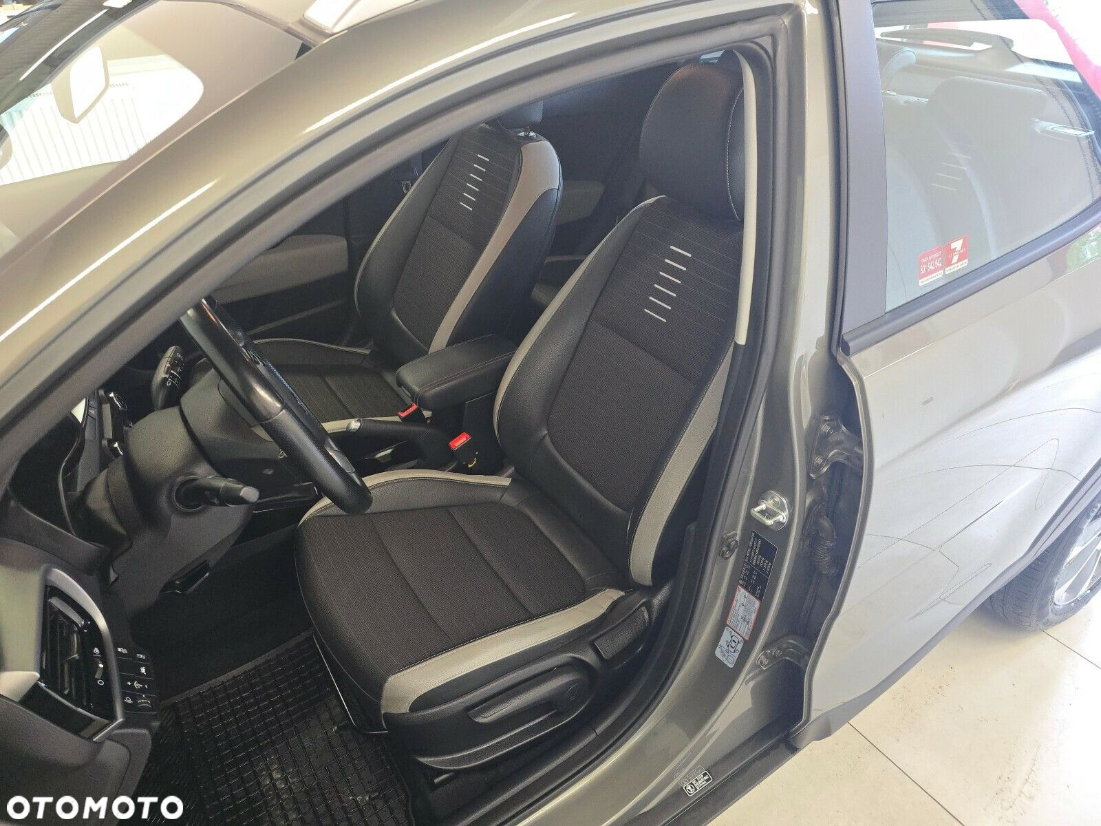Kia Stonic - 21