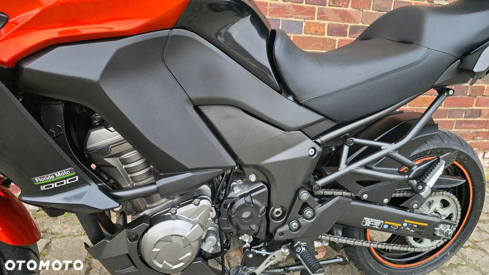 Kawasaki Versys 1000 - 10