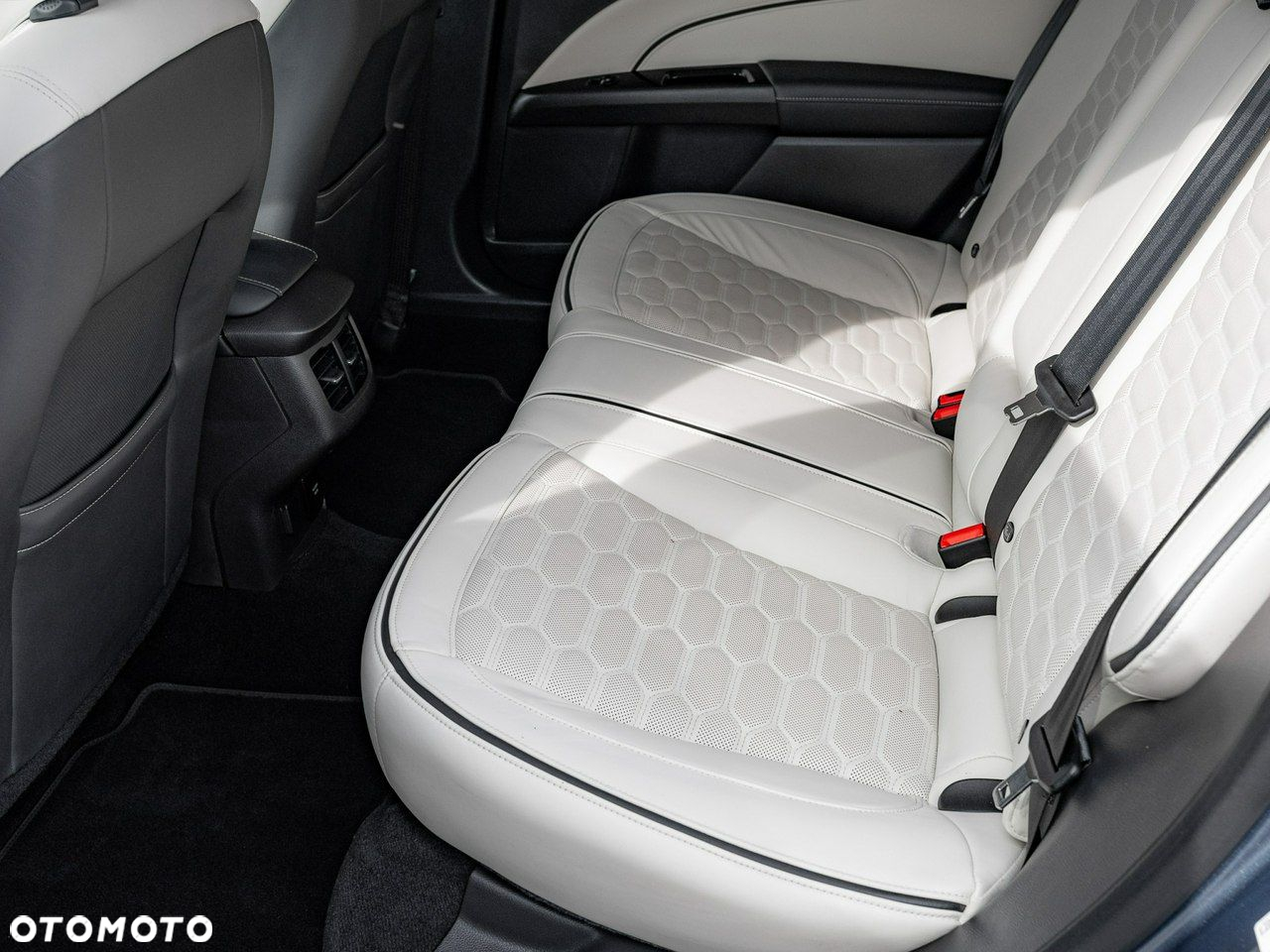 Ford Mondeo 2.0 EcoBlue Vignale AWD - 25