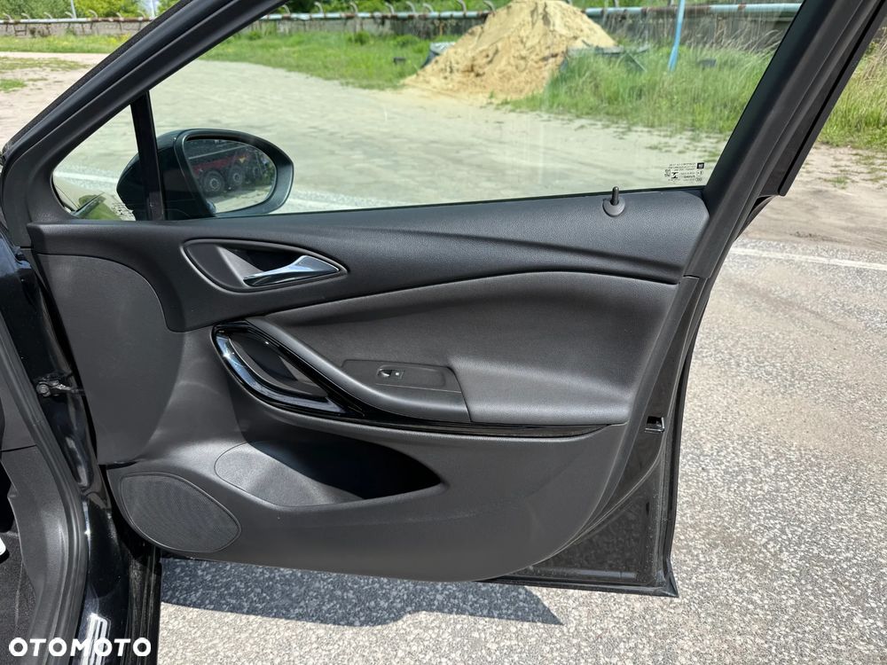 Opel Astra 1.4 Turbo Start/Stop Dynamic - 27
