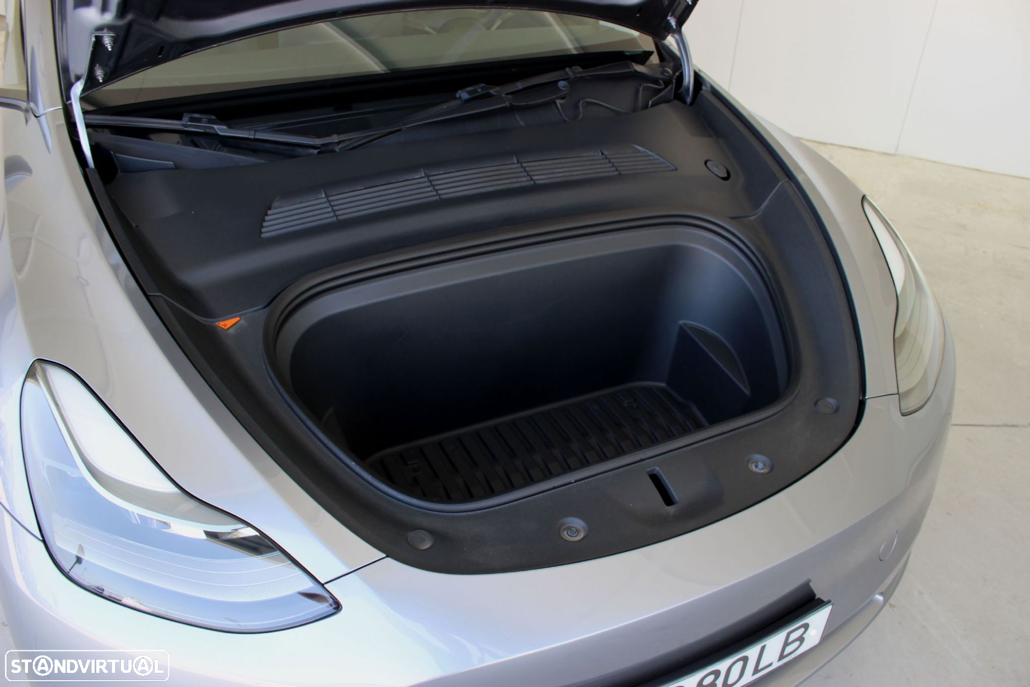 Tesla Model Y Performance Tração Integral - 17