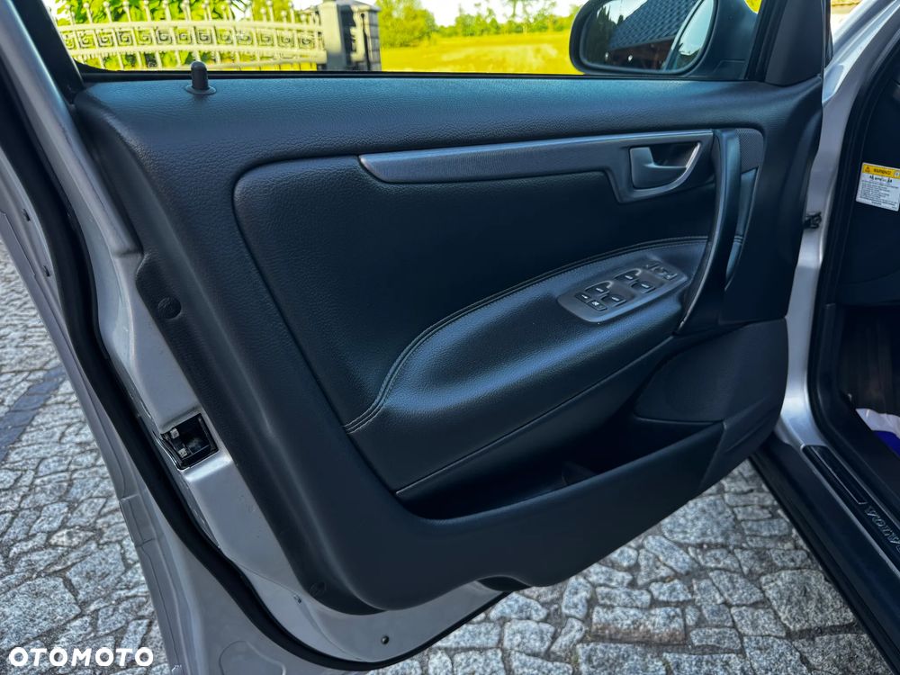 Volvo S60 2.4 Summum - 27