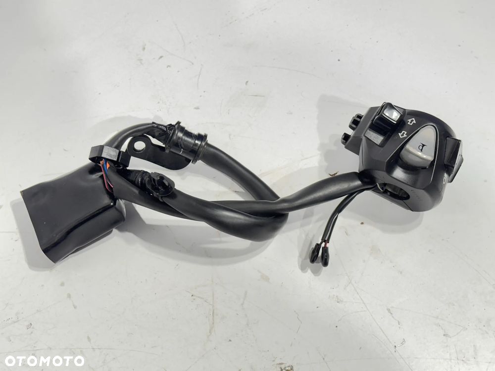 Przełącznik L  Honda CB 500 FA   19-23R  PC63 - 1