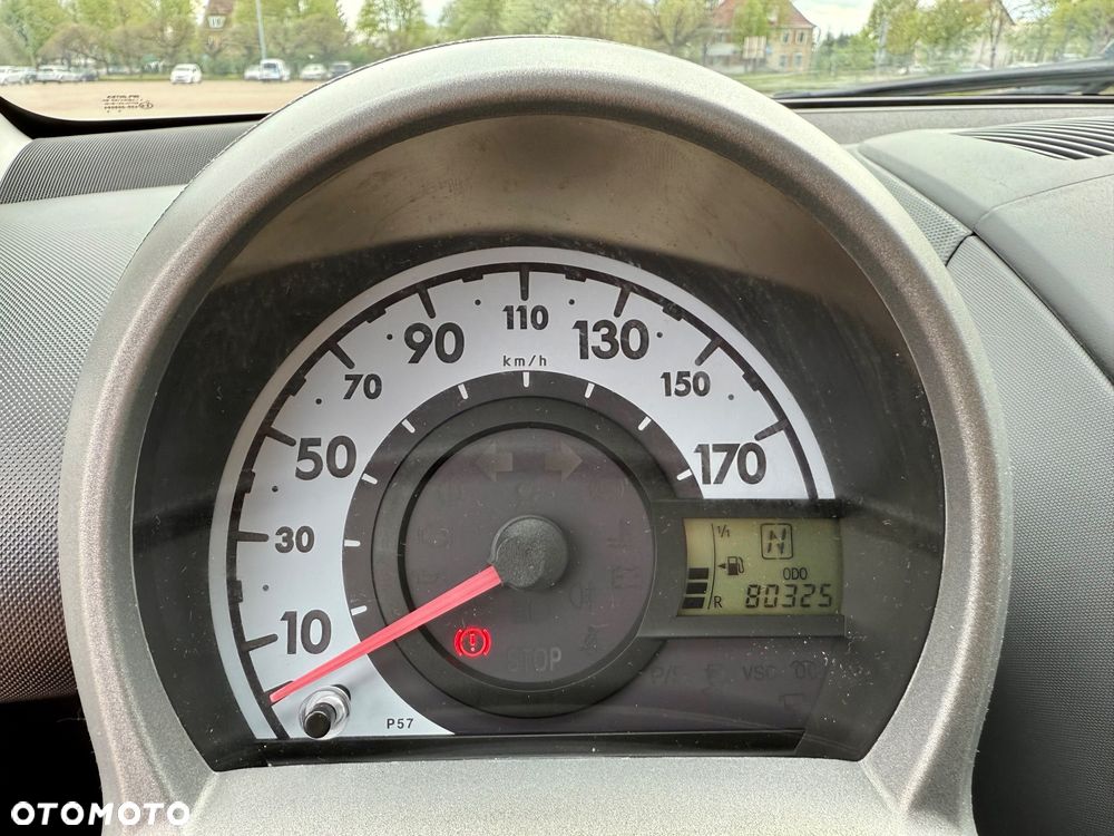 Toyota Aygo 1.0 VVT-i Luna MM A/C - 25