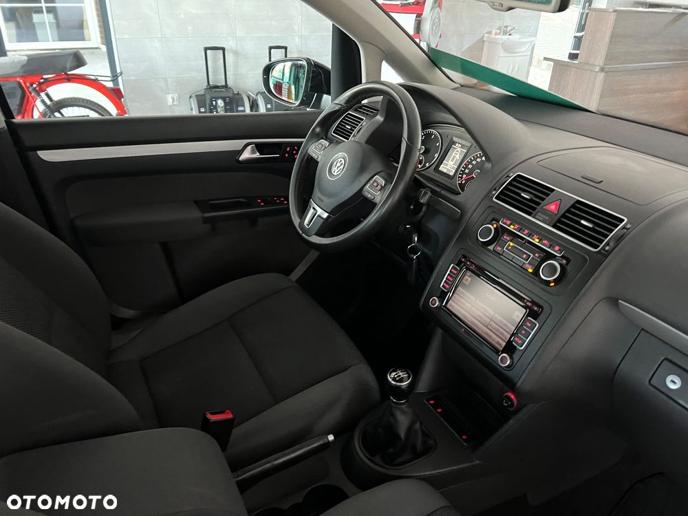 Volkswagen Touran 1.6 TDI DPF BlueMotion Technology Comfortline - 27